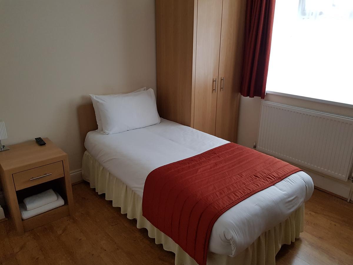 Forest View Hotel Λονδίνο Εξωτερικό φωτογραφία